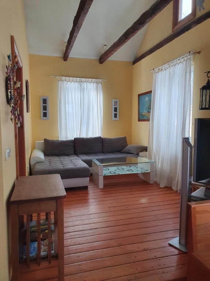 הוילה Mini-House With Garden In Jūrkalne מראה חיצוני תמונה
